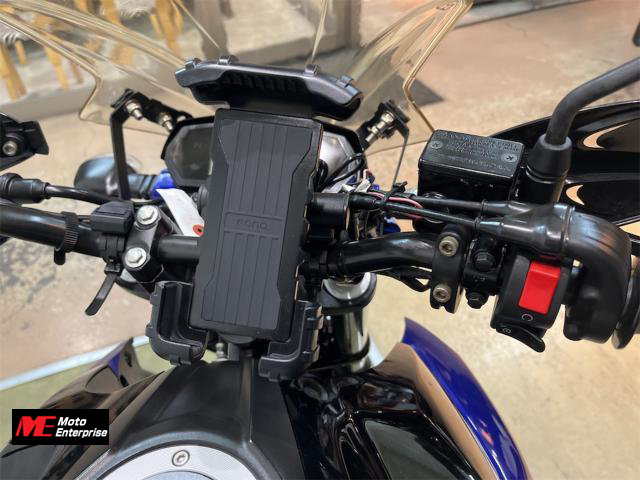 ヤマハ FZ25
