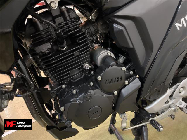 ヤマハ FZ25