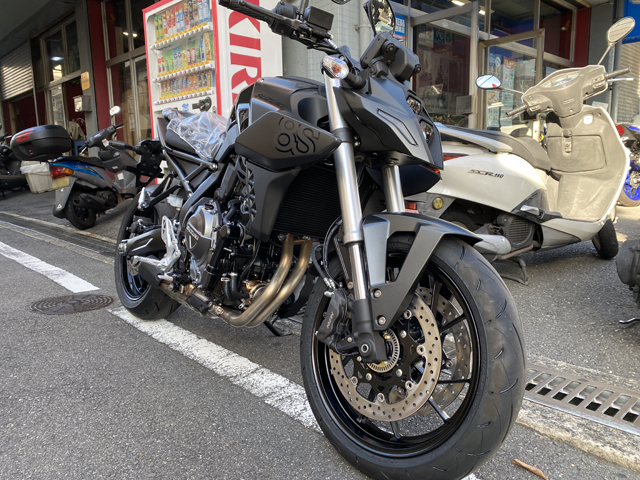 スズキ　GSX-8S
