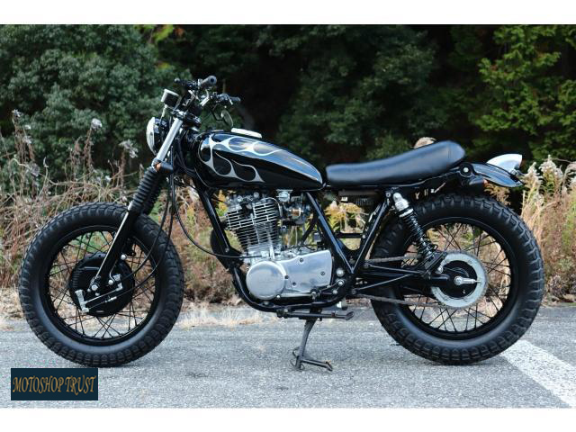 ヤマハ SR500 スクランブラーカスタム - MOTO SHOP TRUST の在庫車両