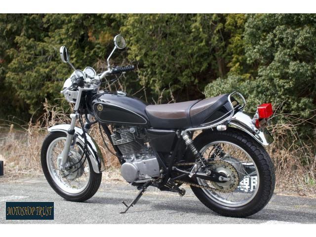 ヤマハ SR400