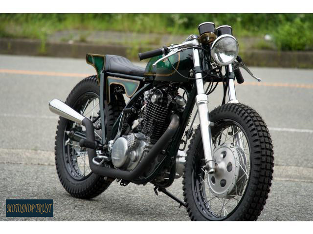 ヤマハ SR500 カフェレーサー ヤマハ SR500 400 1982のカフェレーサーカスタム・モトガレージライフ
