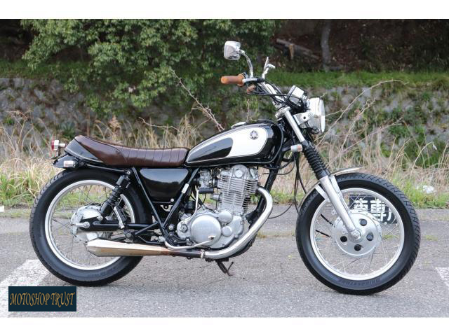 ヤマハ　SR400