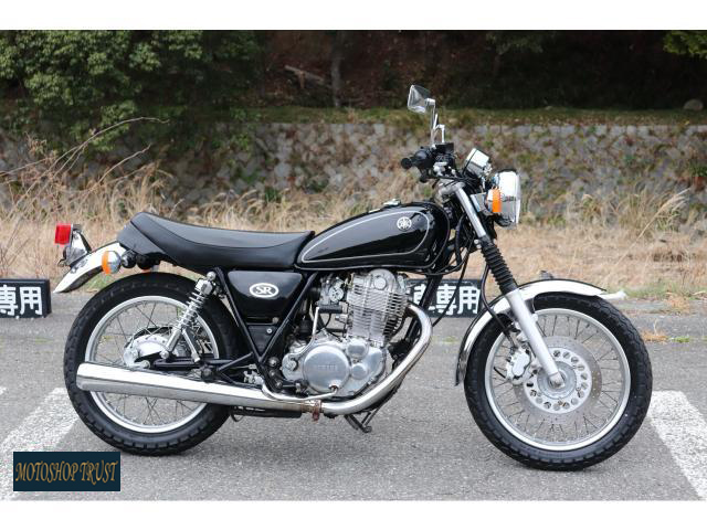 ヤマハ　SR400