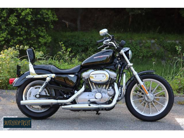 ハーレーダビッドソン　XL883L ロー
