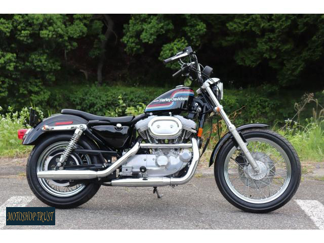 ハーレーダビッドソン　XLH883