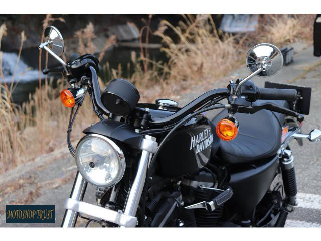 ハーレーダビッドソン XL883R