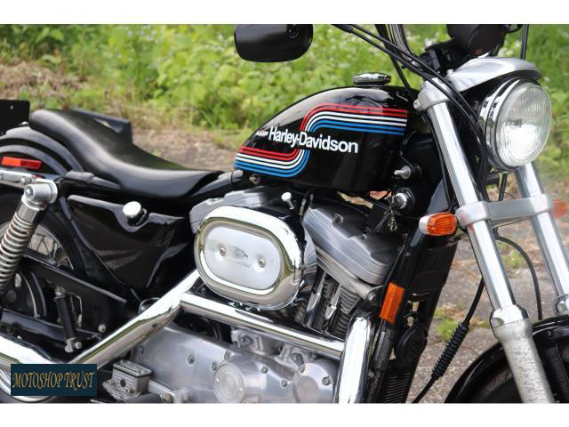 ハーレーダビッドソン XLH883