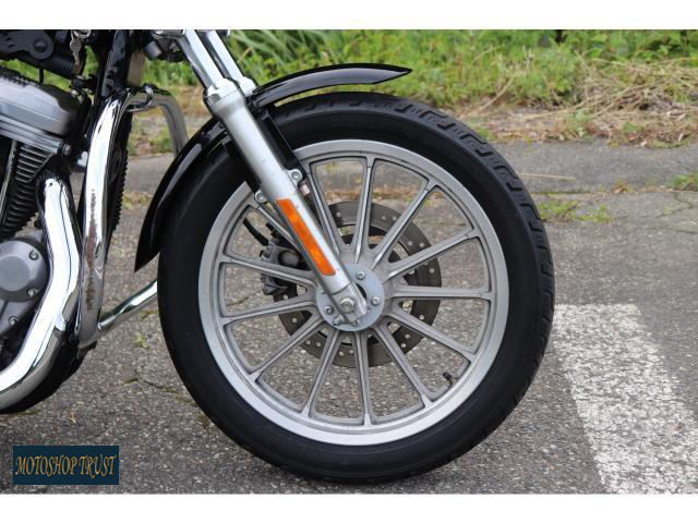 ハーレーダビッドソン XL883L ロー
