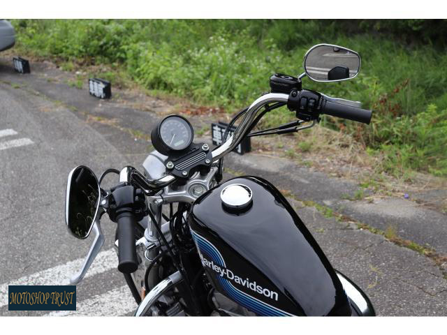 ハーレーダビッドソン XL883L ロー