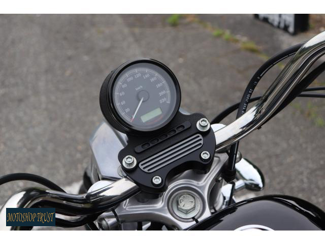 ハーレーダビッドソン XL883L ロー