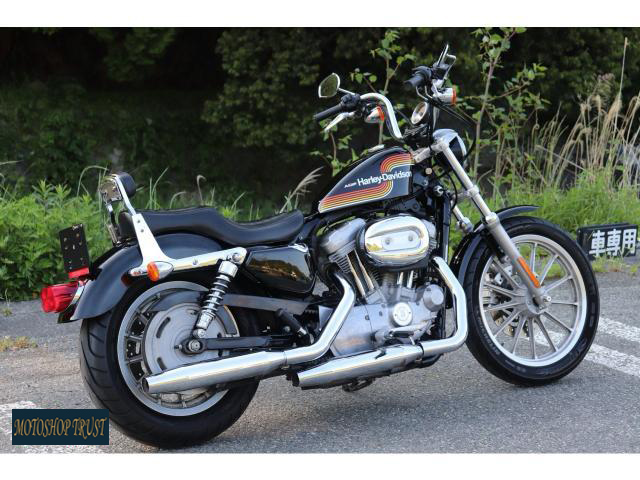 ハーレーダビッドソン XL883L ロー
