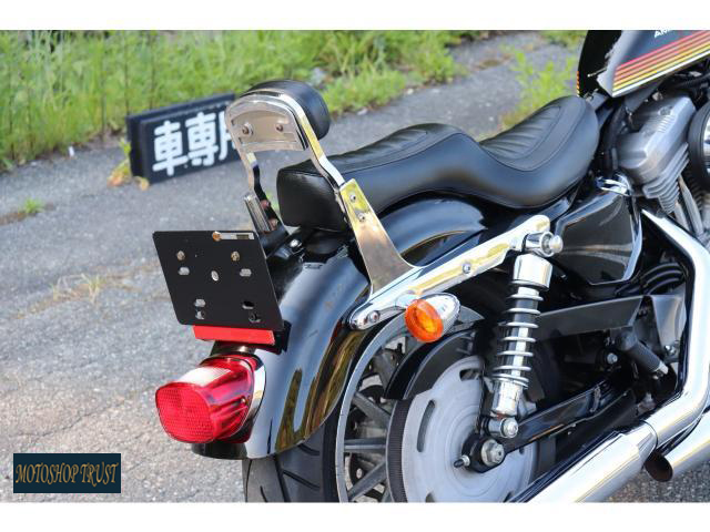 ハーレーダビッドソン XL883L ロー