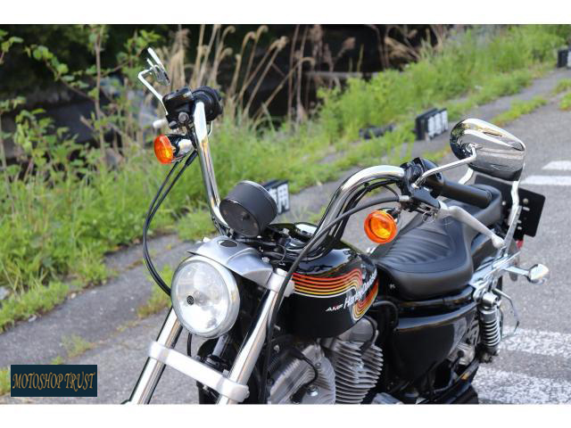 ハーレーダビッドソン XL883L ロー
