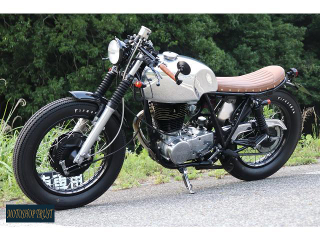 ヤマハ SR400