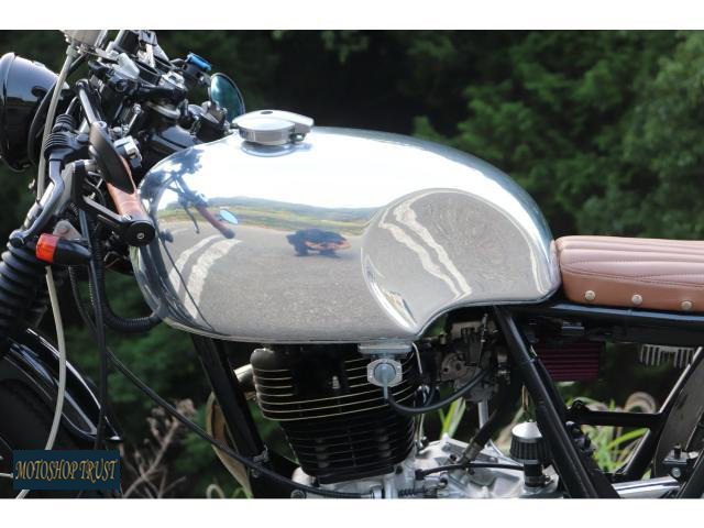 ヤマハ SR400