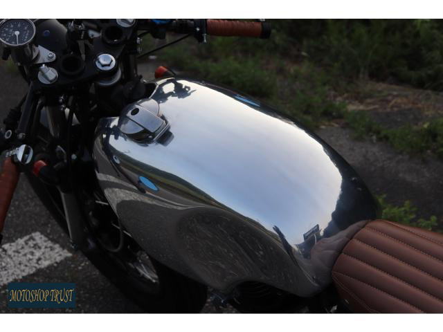 ヤマハ SR400