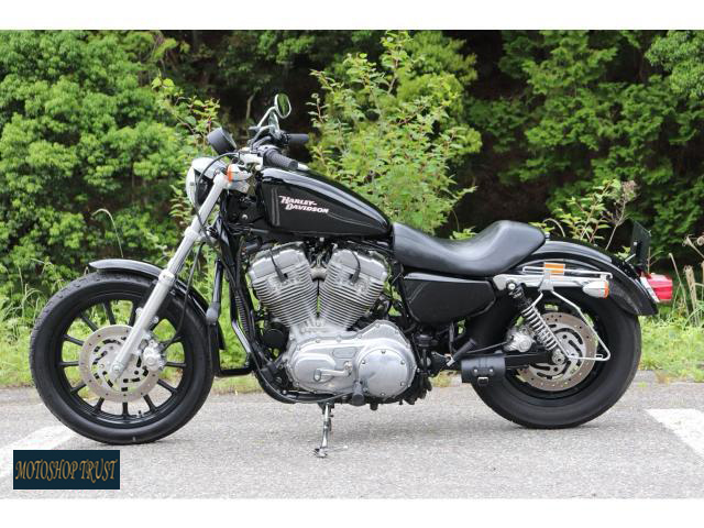 ハーレーダビッドソン XL883L ロー