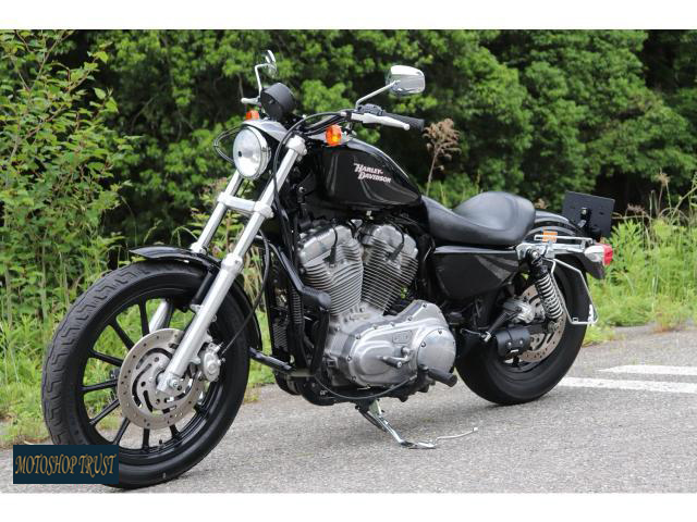 ハーレーダビッドソン XL883L ロー