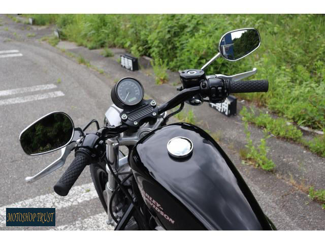 ハーレーダビッドソン XL883L ロー