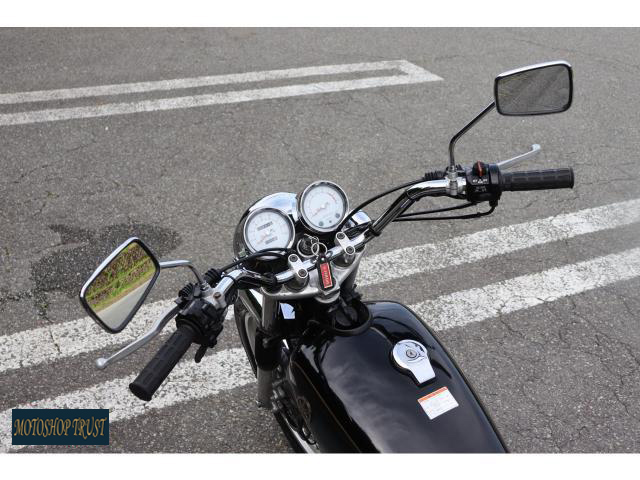ヤマハ SR400