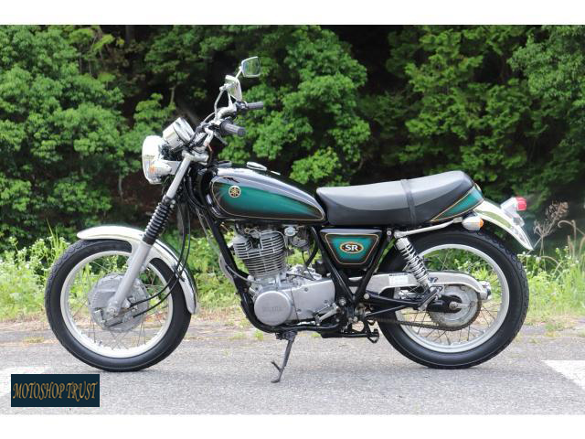 ヤマハ SR400