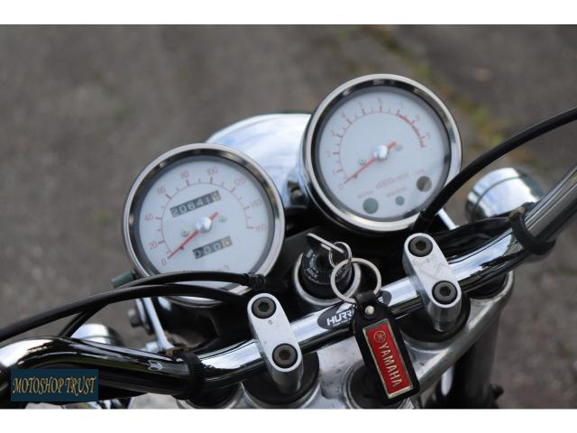ヤマハ SR400