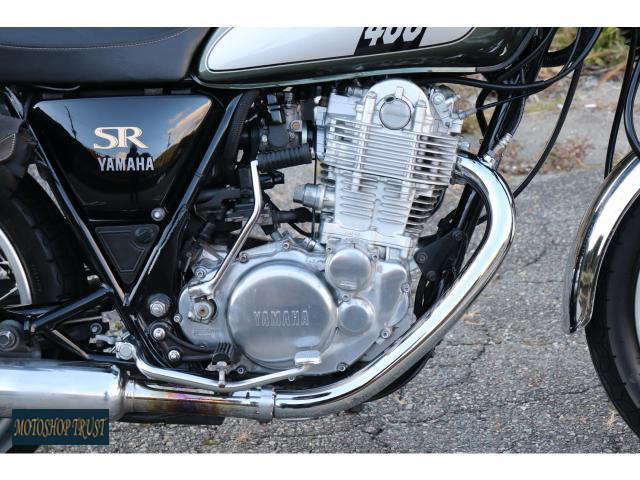 ヤマハ SR400