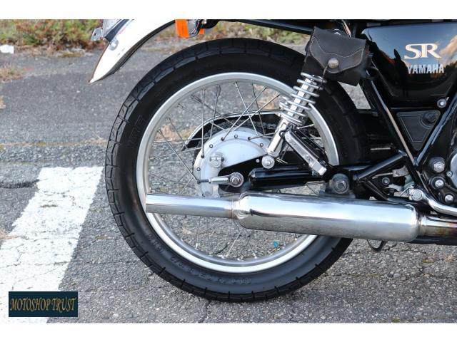ヤマハ SR400