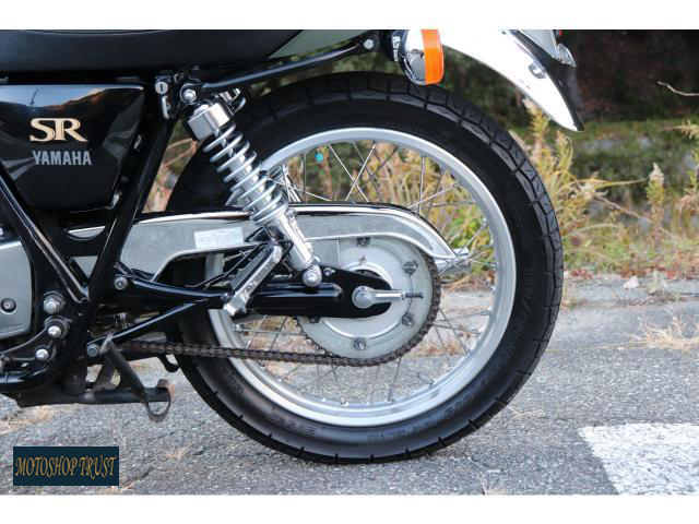 ヤマハ SR400