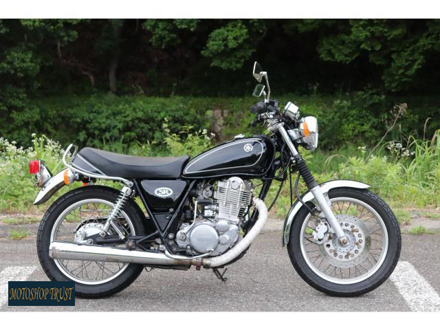 ヤマハ　SR400