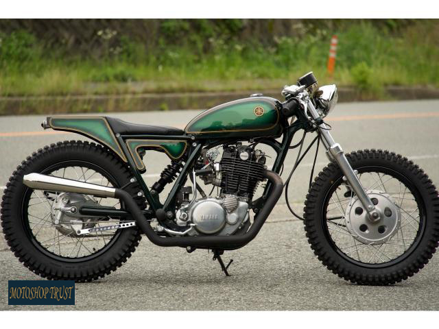 ヤマハ　SR500
