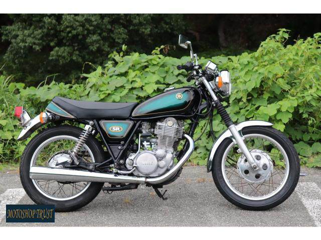 ヤマハ　SR400