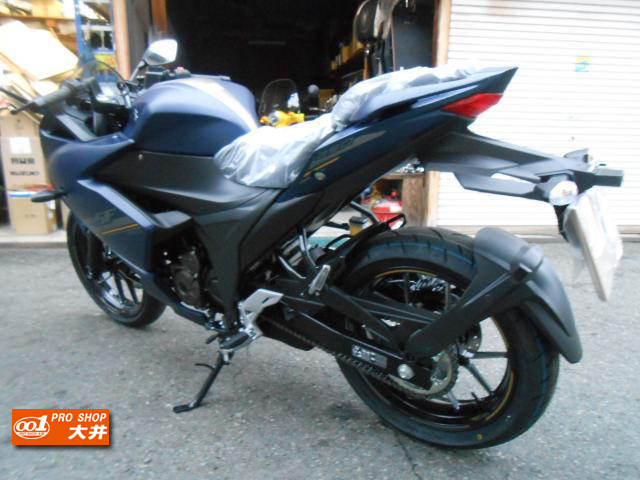 スズキ ジクサーSF250