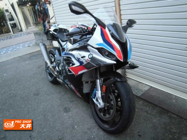 BMW M1000RR