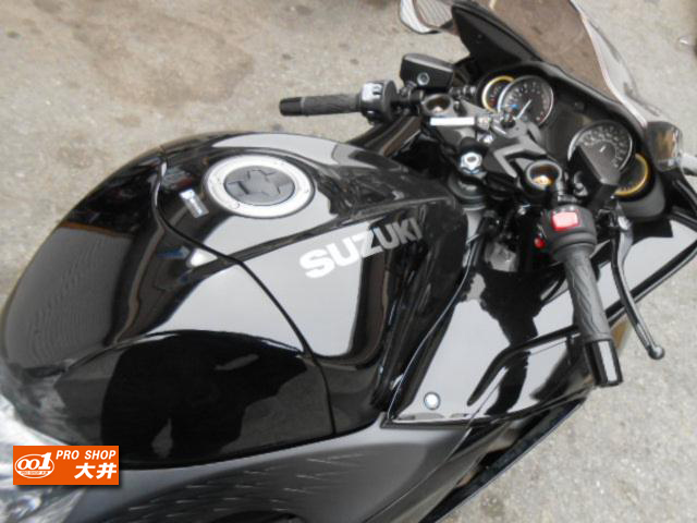 スズキ GSX1300R隼