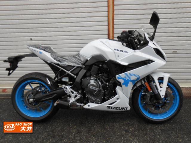 GSX-8R