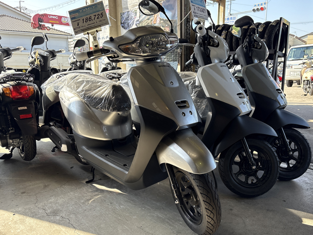 ホンダ　タクト