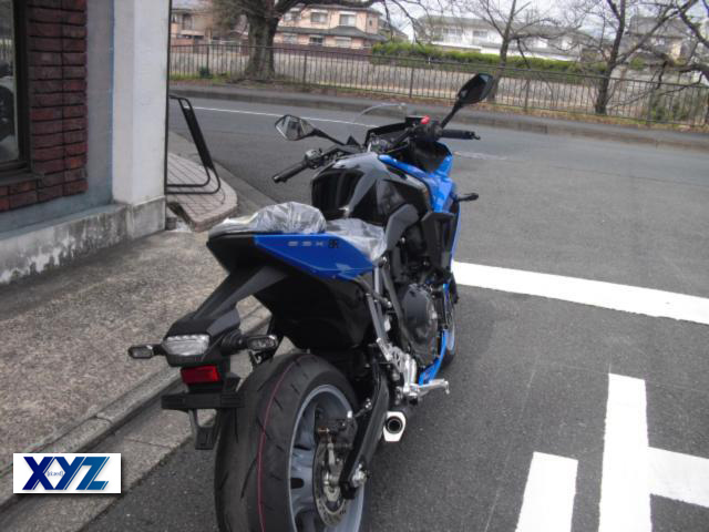 スズキ GSX-8R