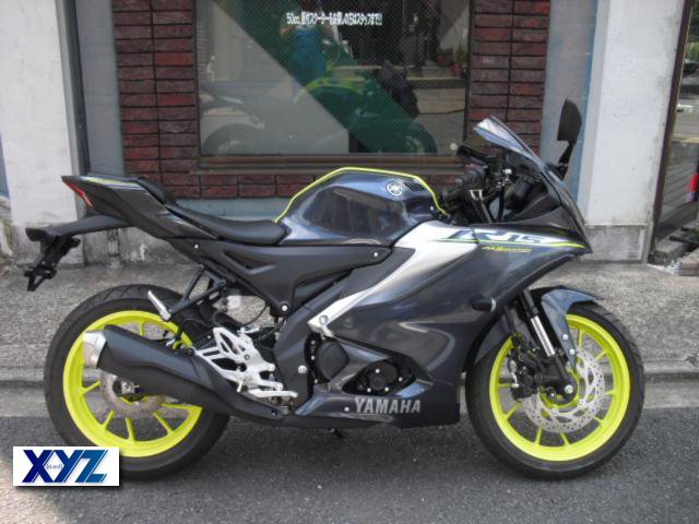 ヤマハ　YZF-R15