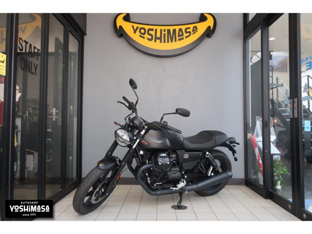 モトグッツイ 　 V7Stone