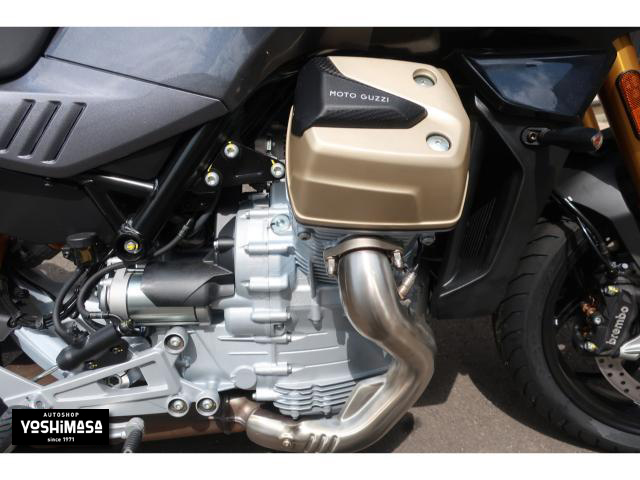 モトグッツイ V100マンデッロS