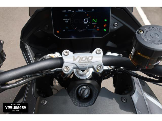モトグッツイ V100マンデッロS