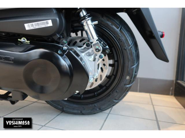 ランブレッタ V125 Special