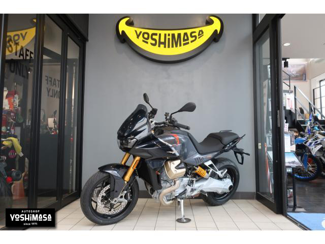 モトグッツイ  V100マンデッロS