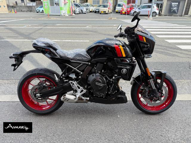 スズキ　GSX-8TT