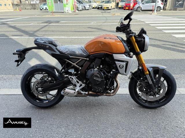 スズキ　GSX-8T