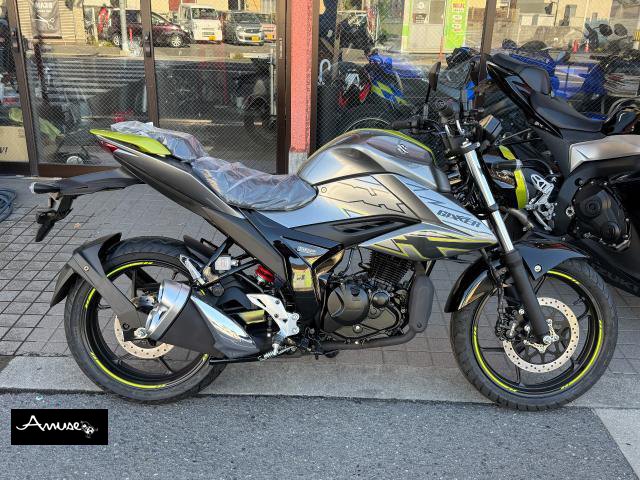 スズキ　ジクサー150