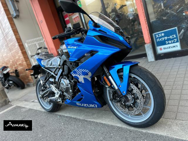 スズキ GSX-8R