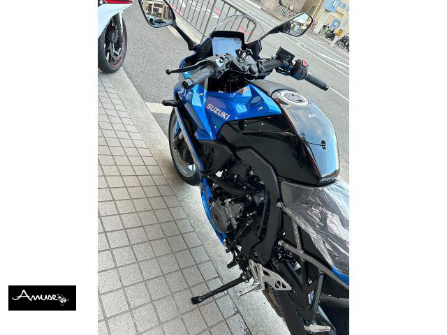 スズキ GSX-8R